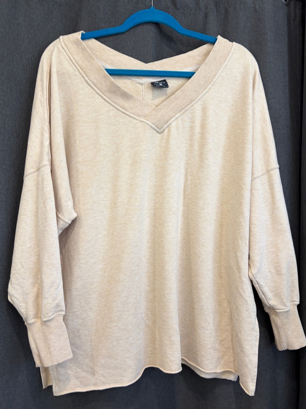 Nike Relaxed V-Neck Women's Sweater in Light Beige